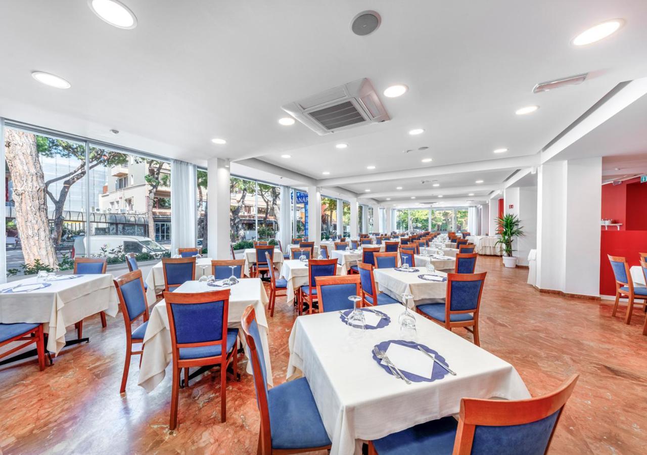 Hotel Zanarini In Centro A ריצ'יונה מראה חיצוני תמונה